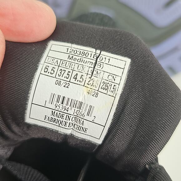 Brooks Ghost 15 Black Lilac Womens 6.5 Medium B Running Shoes 1203801B011 - Picture 7 of 12